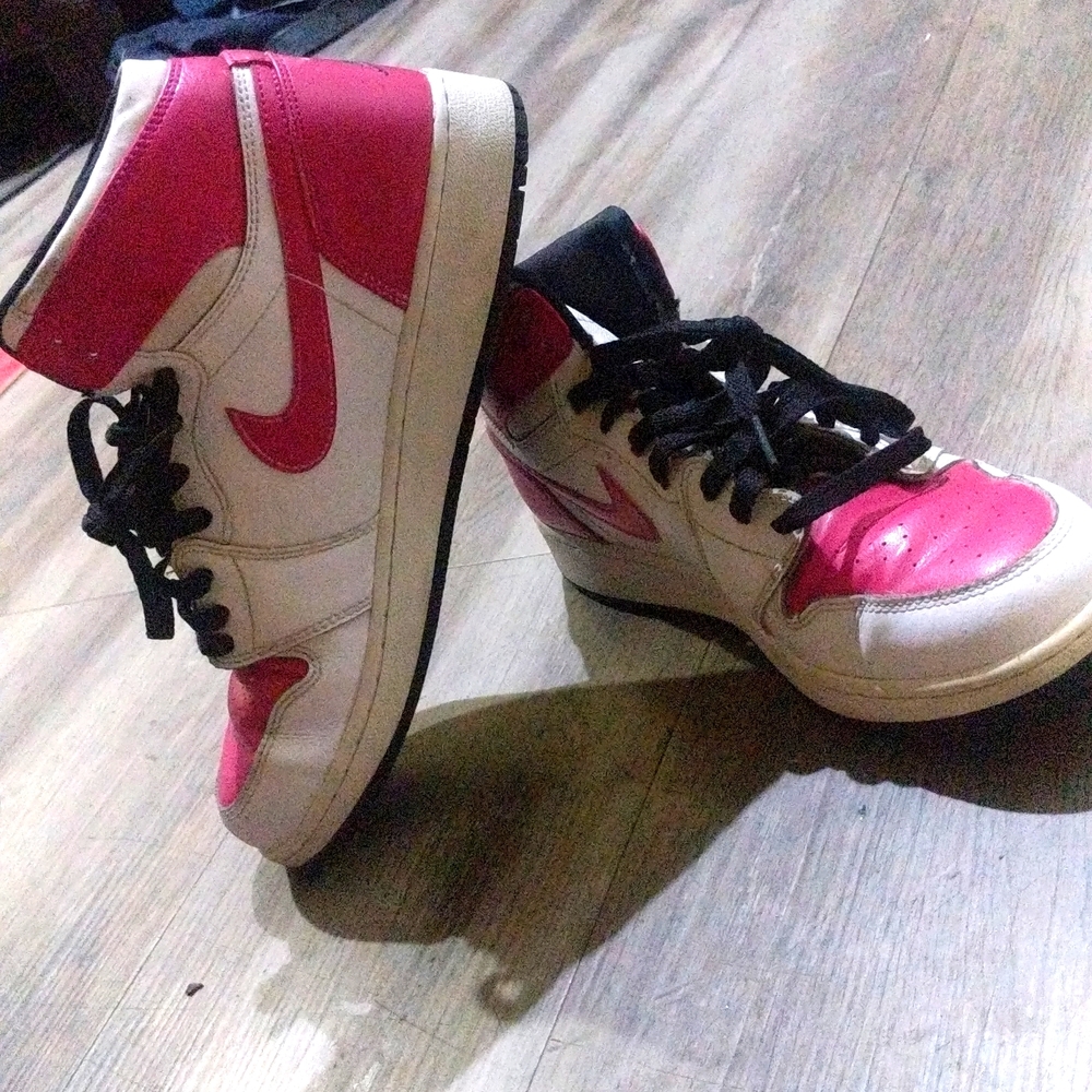 Air Jordan siz 7.5